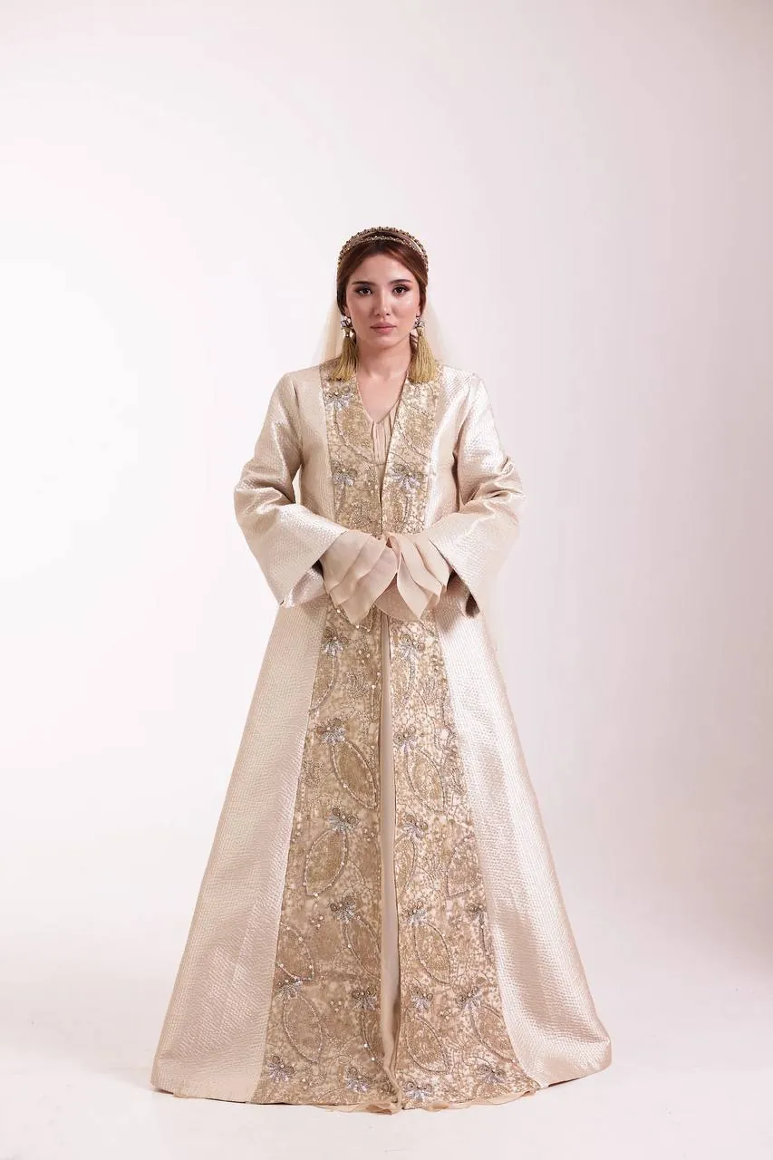 Роскошный Чапан из коллекции National by Turon  «Sogdiana»